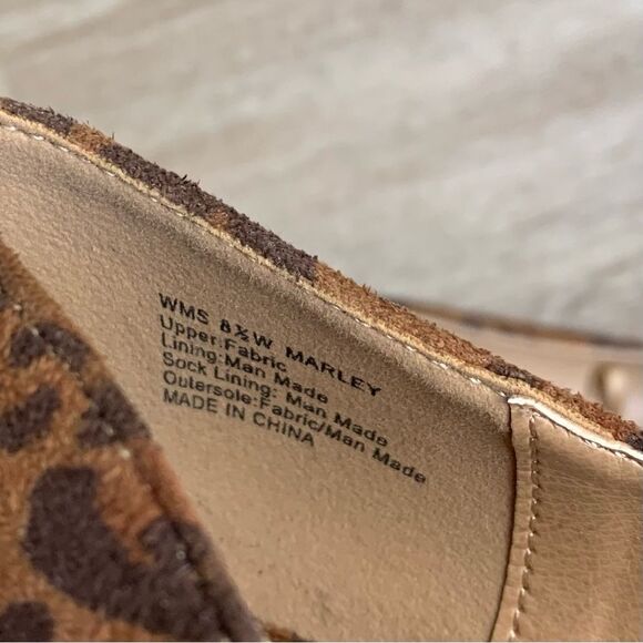 Report Marley Scalloped Leopard Print Pointed Toe Flats Size 8.5W - Picture 5 of 5